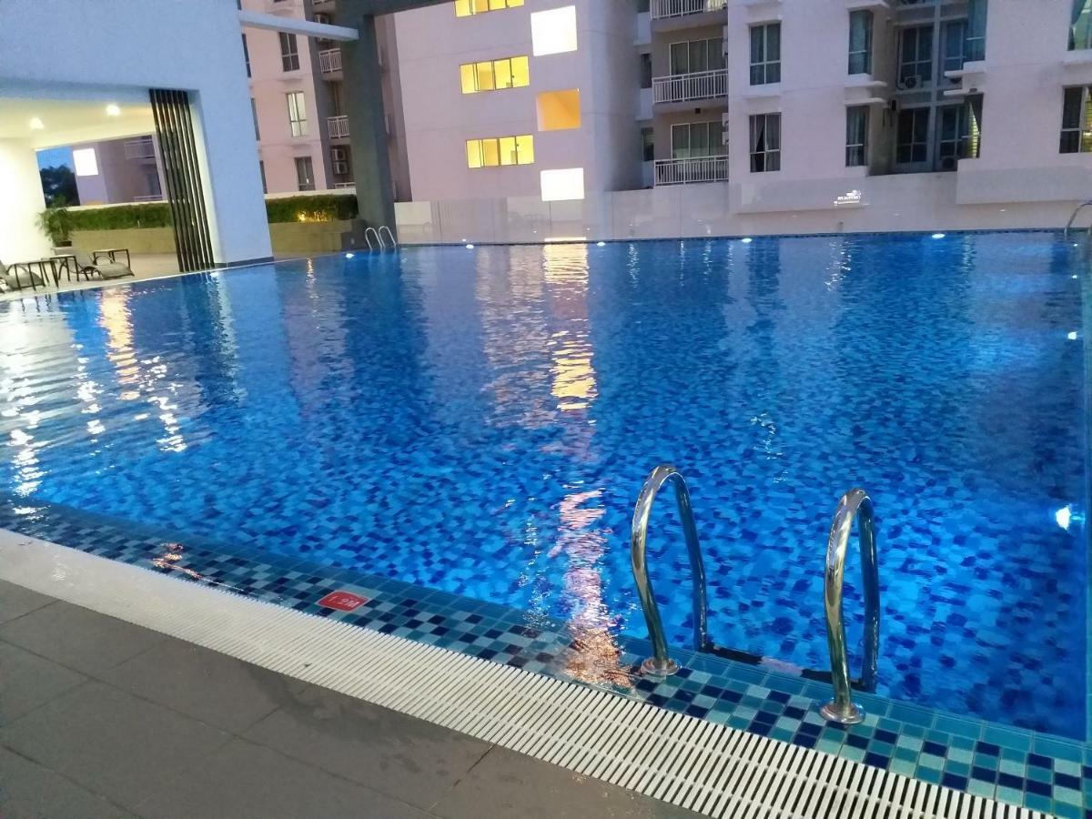 Aliff Avenue 2 Bedroom Homestay Johor Bahru Exteriör bild